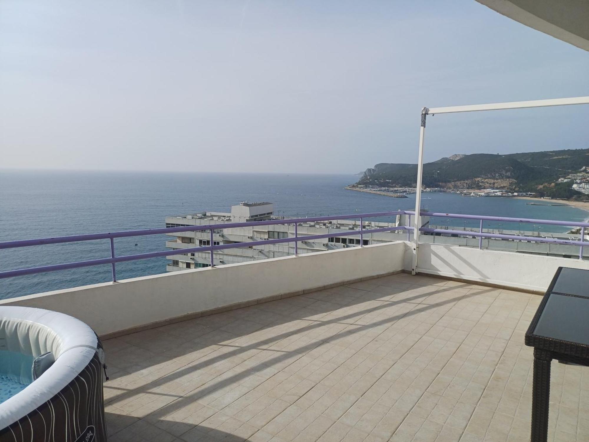 Yvonne's Bela Vista Apartment Sesimbra